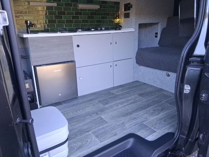 Campervan Opel Vivaro 2016