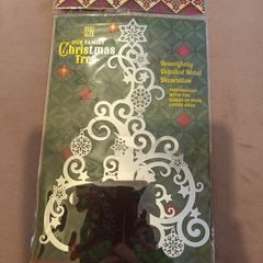 Personalise christmas metal tree