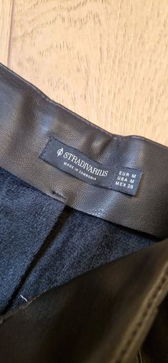 Stradivarius Faux Leather Pleated Skirt - M