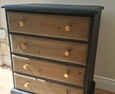 Rustic 4 Drawer Solid Wood Chest of Drawers