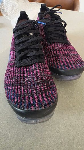 NIKE  Flyknit vapourmax trainers