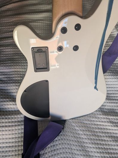 Bass guitar Harley Benton