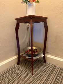 Decorative table