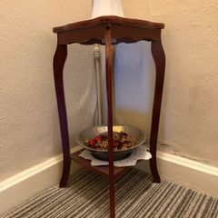 Decorative table