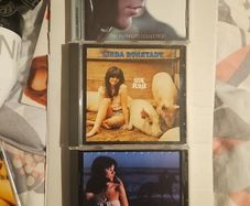 Linda Ronstadt Collection - Hasten Down The Wind /Silk Purse / The PlatinumCollection. .