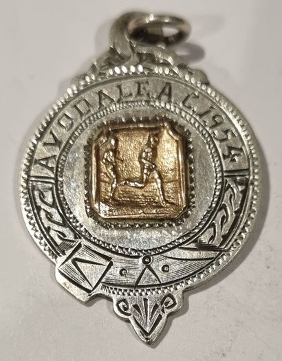 GAA Silver Medal Engraved & Hallmarked 1954 Avodalea AC 2 Mile Handicap 10.0g