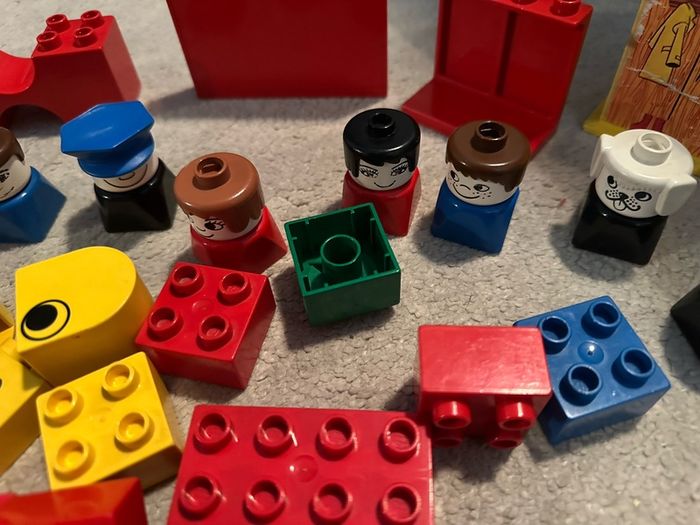 Vintage lego Duplo figures and bricks