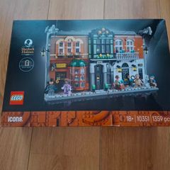 LEGO Icons 10351 Sherlock Holmes: Book Nook