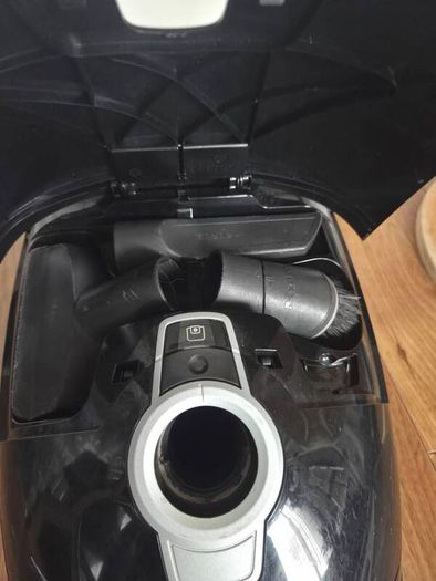 Miele c3 vacuum cleaner