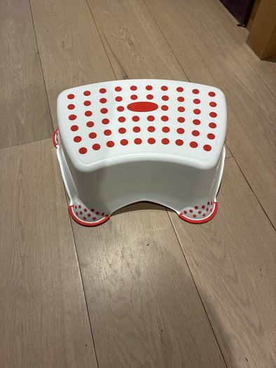 Paw Patrol child step up stool