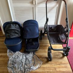 Uppababy Vista V2 - Navy (Noa)