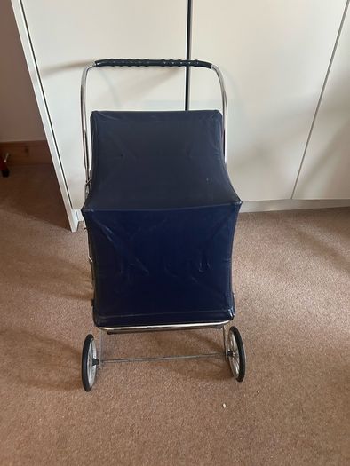 Vintage 1970s Dolls Pram