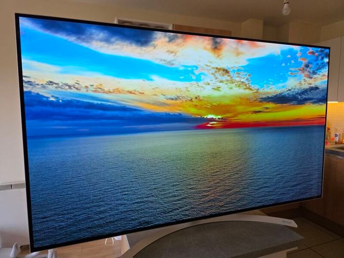 LG OLED55' 4K Smart TV - Includes Magic Remote