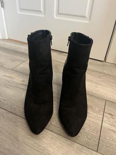 Black boots