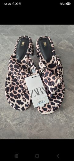 womens sandals