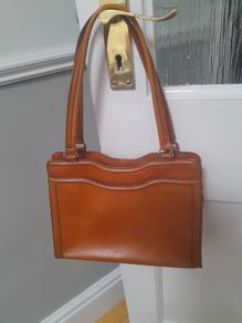 Retro Leather handbag