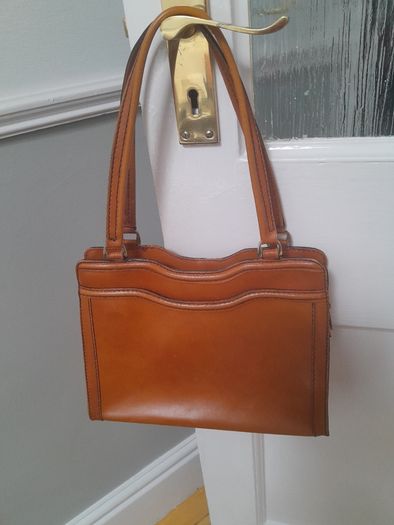 Retro Leather handbag