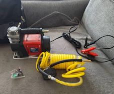 SEALEY MAC05 12V Heavy Duty Tyre Inflator  Air Compressor  BRAND NEW