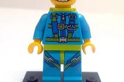 Lego CMF COL10-06: Skydiver (2011) 100% Complete