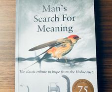 Mans Search For Meaning - Viktor E. Frankl - Very Good Condition