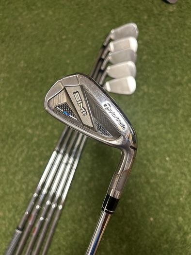 Taylormade Sim 2 Max irons