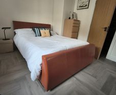 Beautiful Std 4ft 6 " Bed