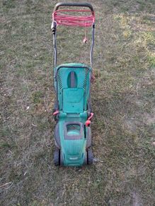 Qualcast Electric Lawnmower