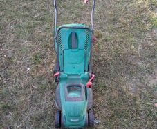 Qualcast Electric Lawnmower