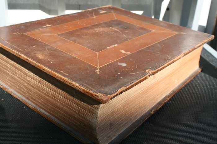 The Book of Common Prayer, and administration of the sacraments, and other rites and ceremonies of the church.1840
