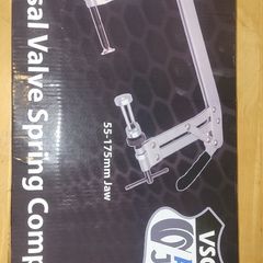 Valve spring compressor engine