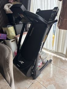 reebok treadmill with incline