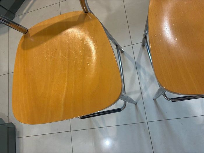 3 Barstools