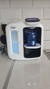 bottle maker
