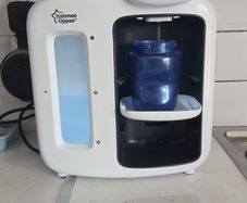 bottle maker