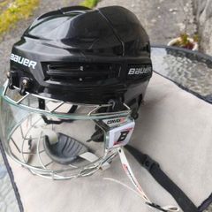Bauer hockey helmet with combo visor senior small