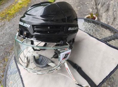 Bauer hockey helmet with combo visor senior small