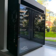 High End Gaming Pc Rtx 5070ti, 9800x3d, 32gb Ddr5, 2tb Ssd