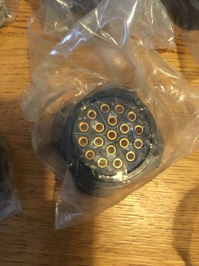 Socapex connectors