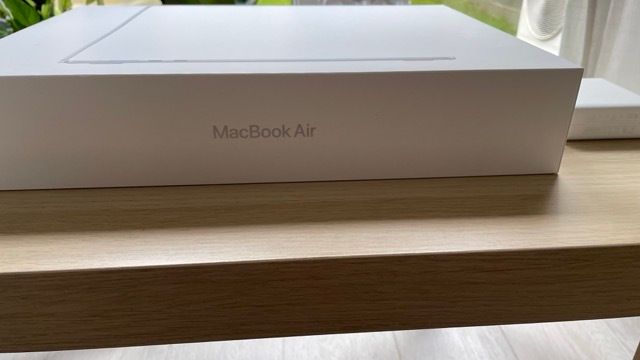 Macbook Air 15 M4 / 24gb Ram / 1tb Ssd / Sky Blue