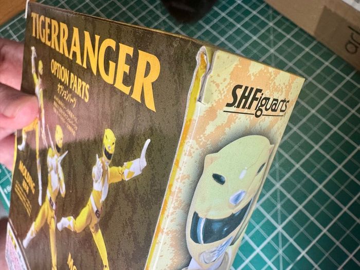 SH Figuarts Zyuranger Yellow Tiger Ranger