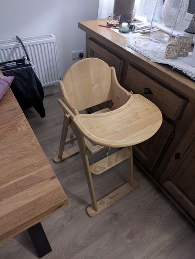 Solid wood high chair