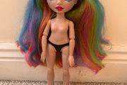 Rainbow High Amaya Raine Doll Series 2  Used (different hands) Please see photos
