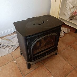 Gas fire