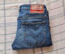 Diesel industry jeans Size 30/30 button fly blue denim In excellent condition