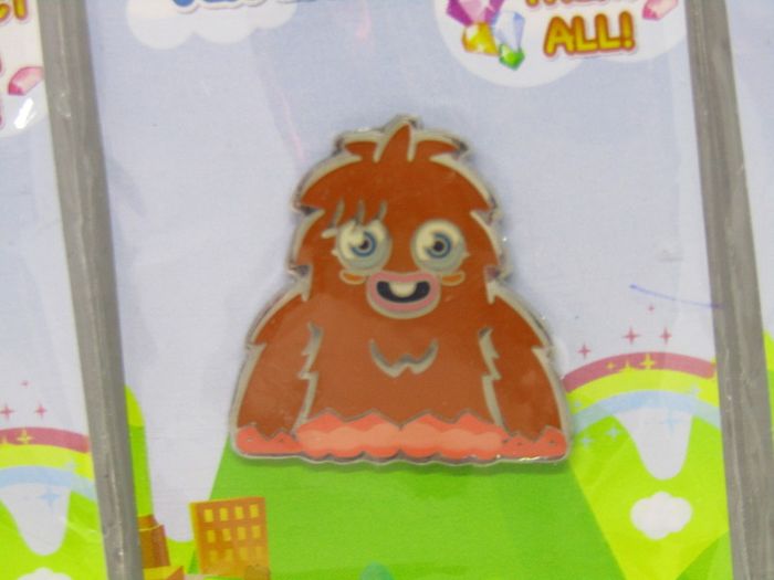 Corgi Moshi Monsters Series 1 Pin Badge Brand New In Packet