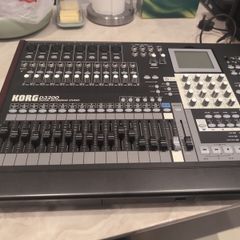 Korg D3200 Digital Recording Studio. 32 Track Recorder / Mixer