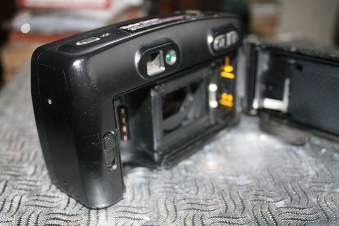 Vivitar Series 1 450PZ Zoom 35mm Camera 38-70 AF Power Zoom Tested Works!