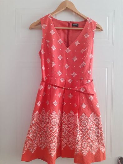 ladies oasis dress