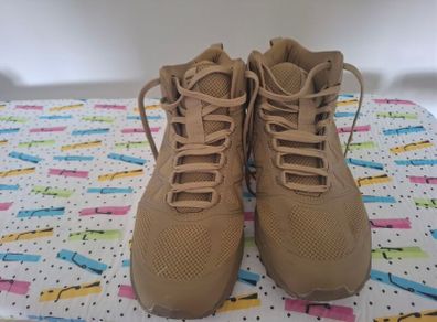 Dessert Boots