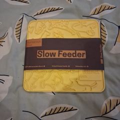 Slow Feeder